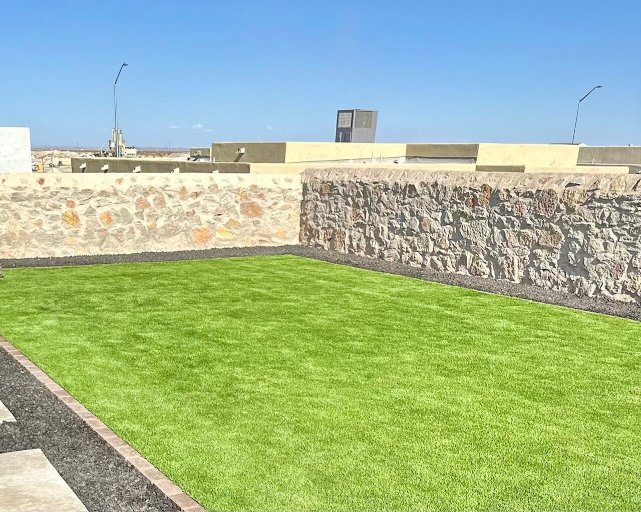 Rock wall installation in El Paso, TX